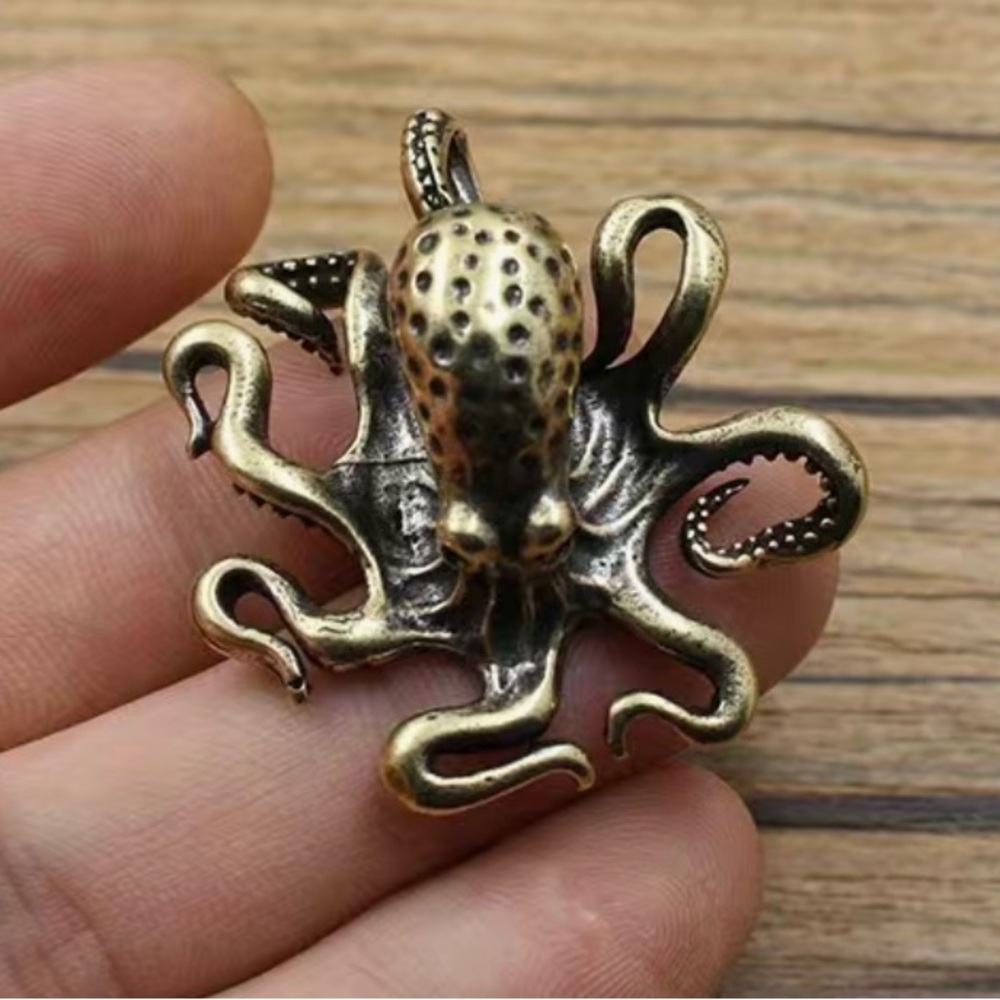 Solid Brass Octopus Vintage-style Sculpture Desk Decor - Picture 6 of 16